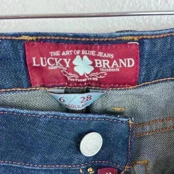 Lucky ๐ bootleg jeans size 6/28 - Picture 4 of 7
